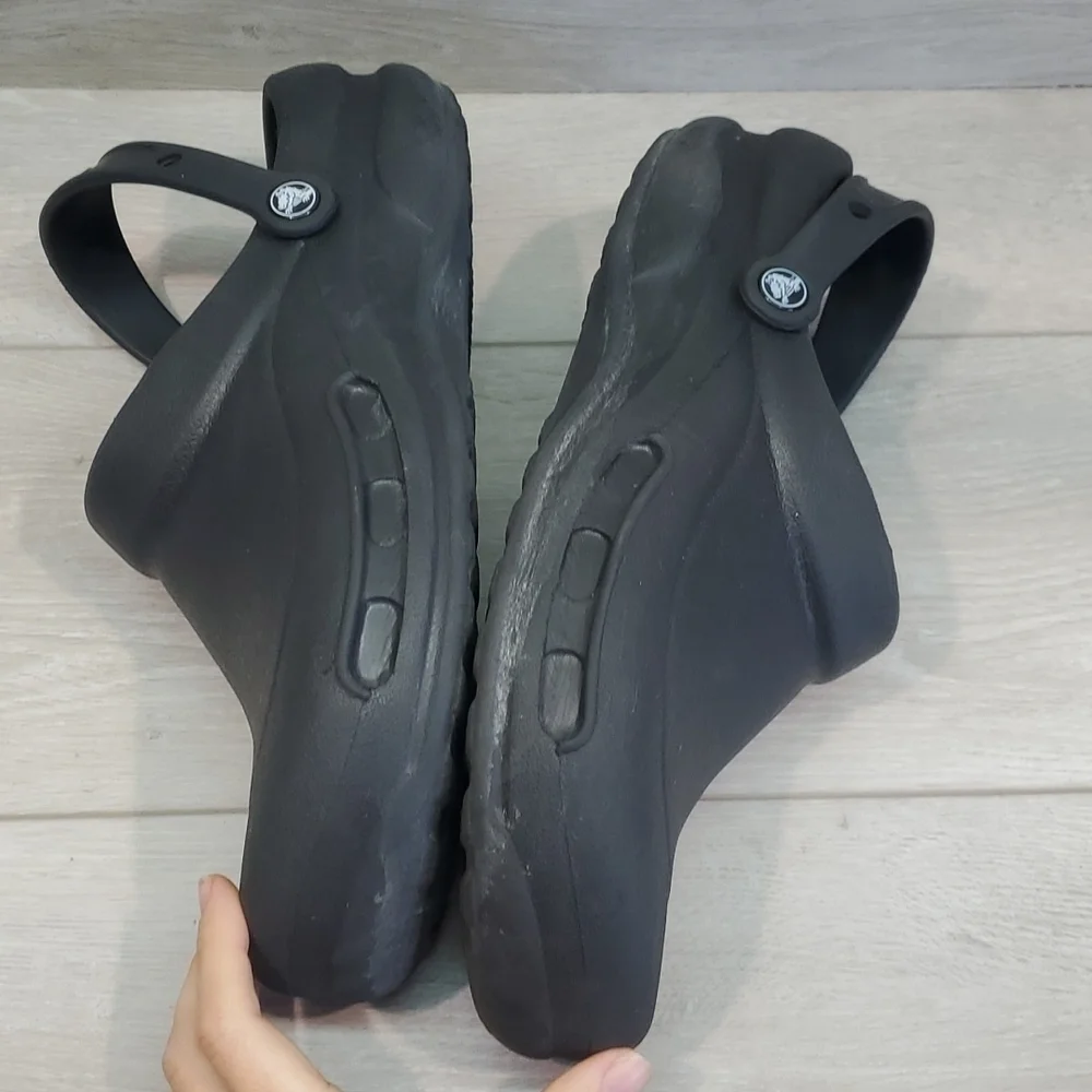 Crocs Mens Outdoor Rubber Sandals Clogs Shoes sz 12